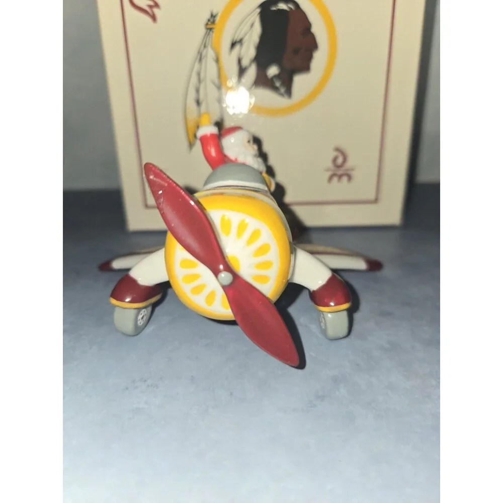 Danbury Mint Washington Redskins 2006  Victory Plane  Ornament (T-1)